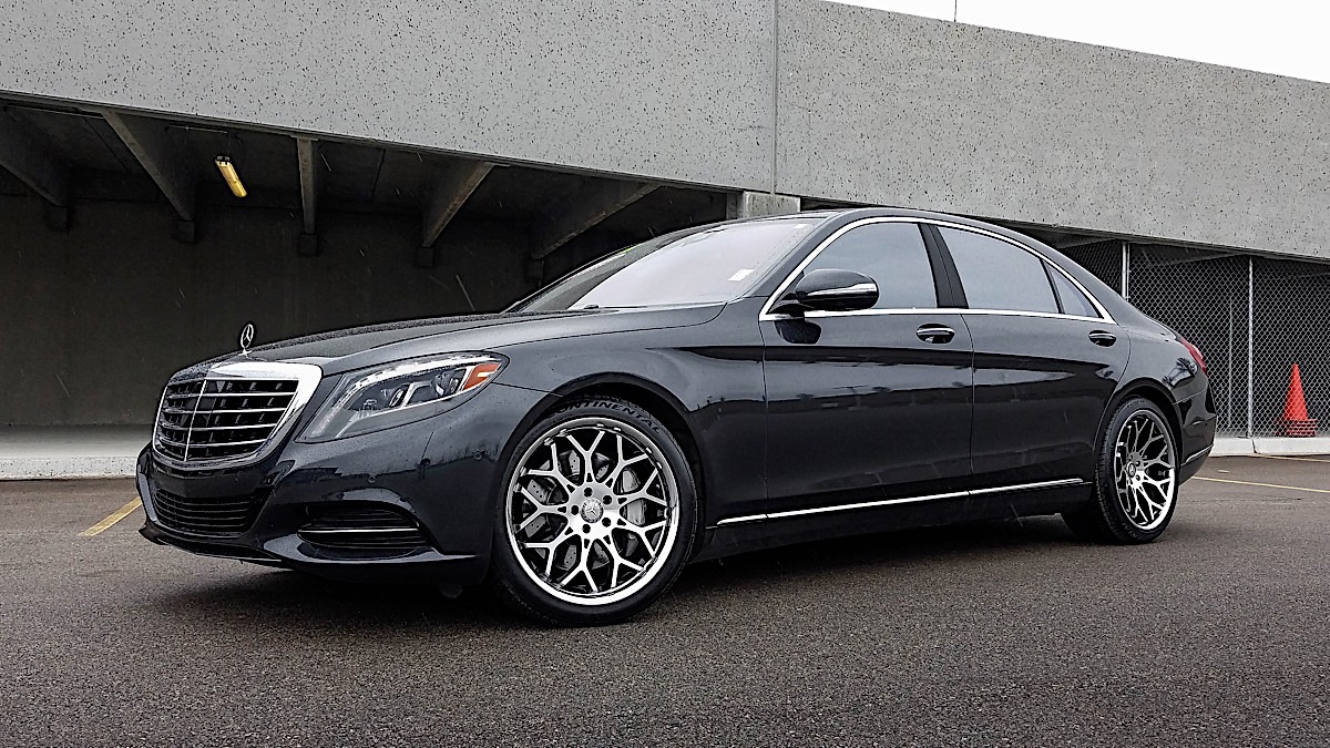 Mercedes-Benz S550 with Giovanna Wheels Nove FF